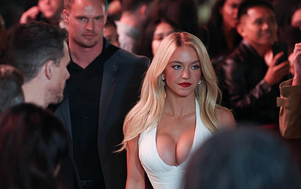 Sydney Sweeney (612×385)