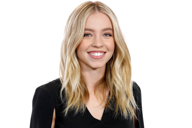 Actress Sydney Sweeney visits 'The IMDb Show' on June 4, 2019 in Studio City, California. This episode of 'The IMDb Show' airs on June 24, 2019 — frame 10/11 (612×408)