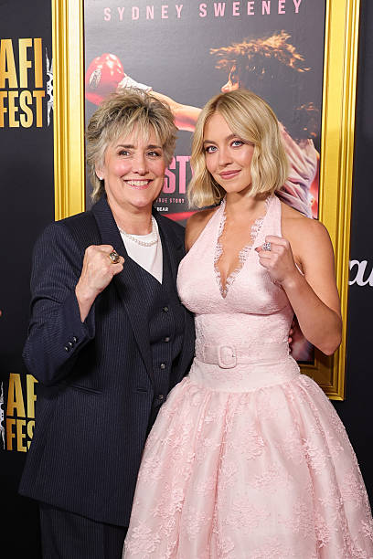 Christy Martin and Sydney Sweeney arrive at the "Christy" Premiere during 2025 AFI FEST at TCL Chinese Theater on October 25, 2025 in Hollywood, California — frame 168/191 (408×612)