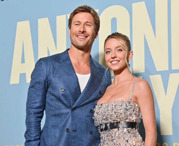 Glen Powell and Sydney Sweeney at the "Anyone But You" premiere held at AMC Lincoln Square on December 11, 2023 in New York, New York.