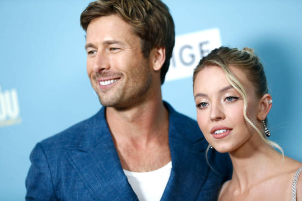 Glen Powell and Sydney Sweeney attend Columbia Pictures' "Anyone But You" New York premiere at AMC Lincoln Square Theater on December 11, 2023 in New York City — frame 13/24 (612×408)