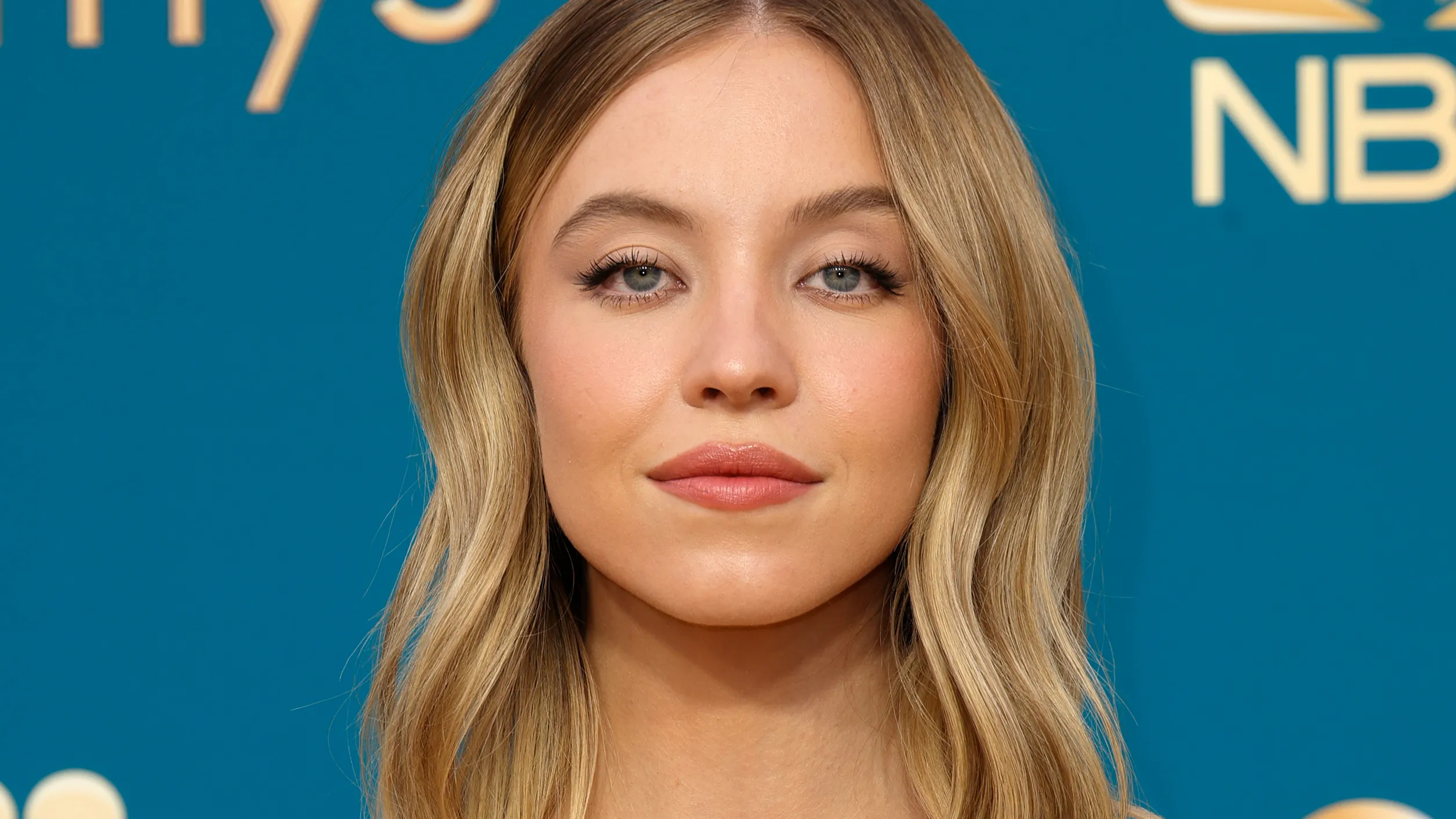 photo 18 in Sydney Sweeney gallery [id1311329] 2022-10-07 00:00:00 (2511×1412)