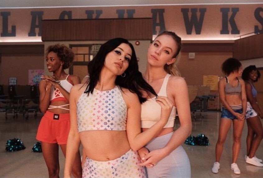 so good that we couldn’t not regram, @sydney_sweeney 🦋 (845×574)