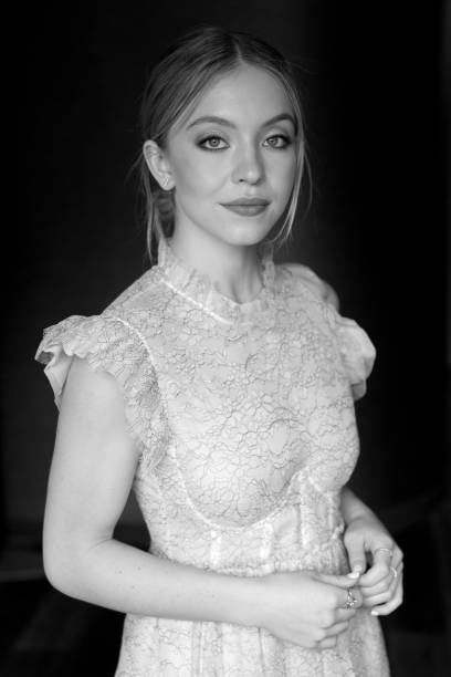 Sydney Sweeney — frame 26/42 (408×612)