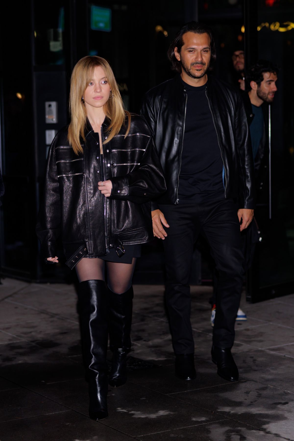 SYDNEY SWEENEY and Jonathan Davino Night Out in New York 04/29/2023 (1200×1799)