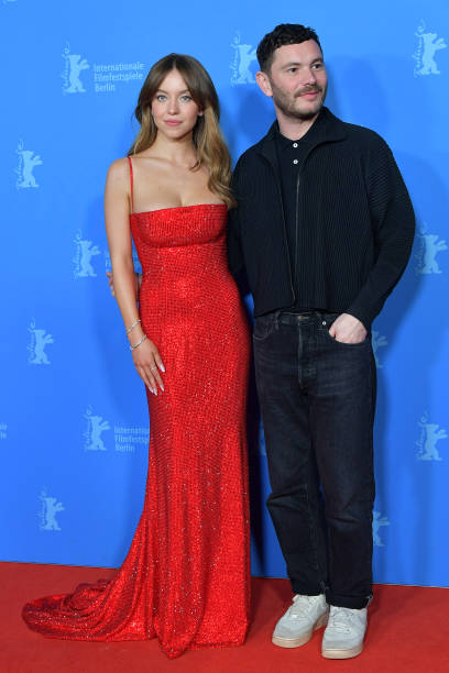 Sydney Sweeney and Michael Stütz attend the "Reality" premiere during the 73rd Berlinale International Film Festival Berlin at Zoo Palast on February 18, 2023 in Berlin, Germany — frame 127/128 (408×612)