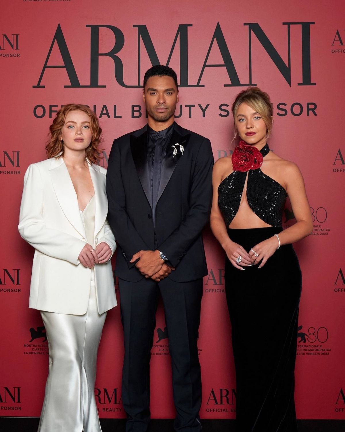 SYDNEY SWEENEY and SADIE SINK at Armani Beauty Dinner in Venice 09/01/2023 — frame 18/19 (1200×1500)