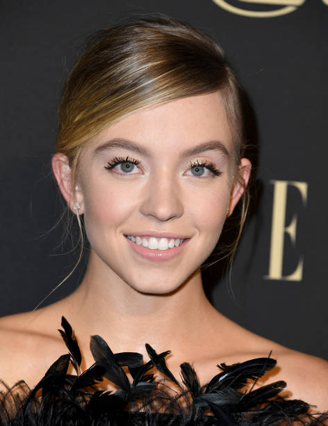 Sydney Sweeney arrives at the 2019 ELLE Women In Hollywood at the Beverly Wilshire Four Seasons Hotel on October 14, 2019 in Beverly Hills, California — frame 2/8 (472×612)