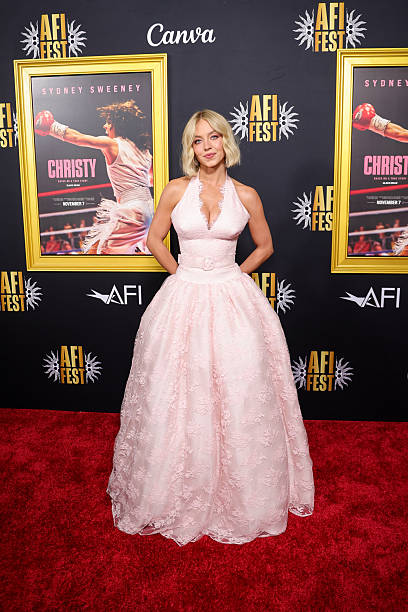Sydney Sweeney arrives at the "Christy" Premiere during 2025 AFI FEST at TCL Chinese Theater on October 25, 2025 in Hollywood, California — frame 177/191 (408×612)