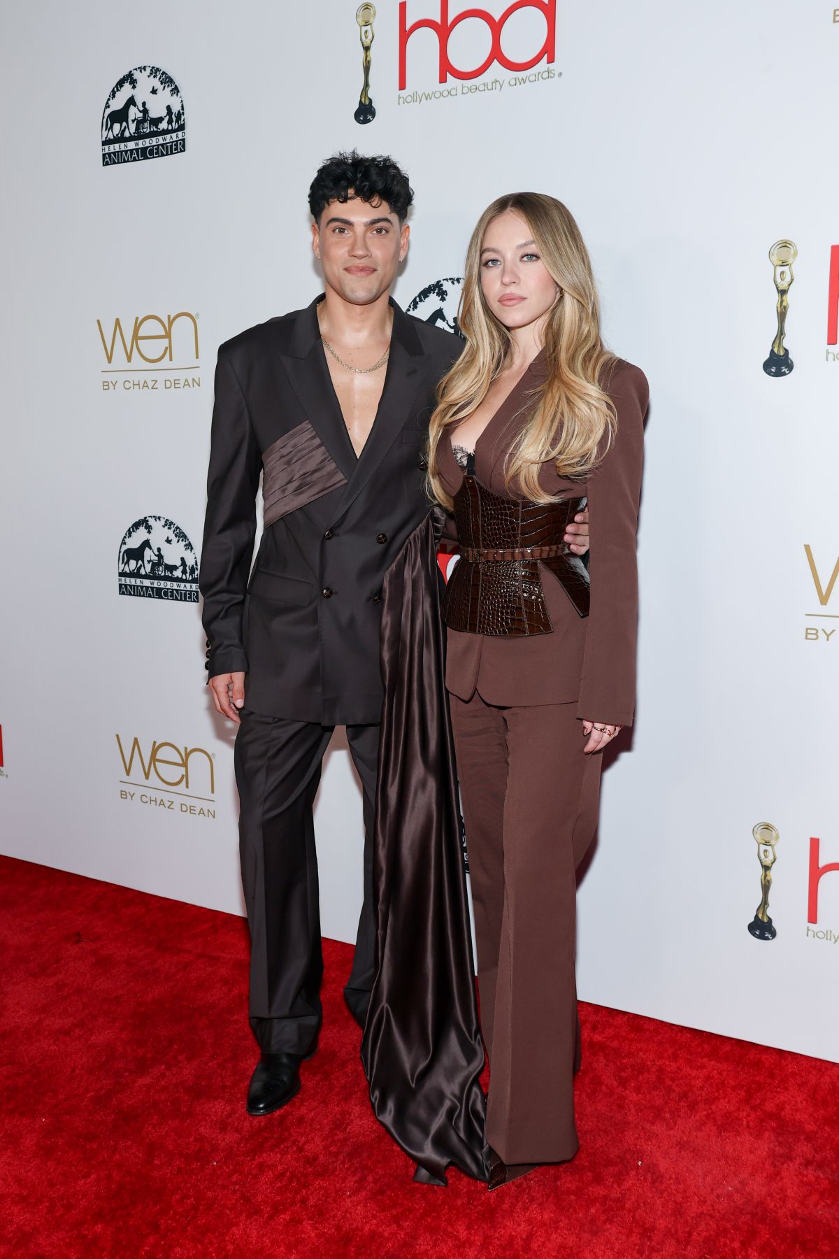 SYDNEY SWEENEY at 10th annual Hollywood Beauty Awards in Los Angeles 04/06/2025 (1200×1800)