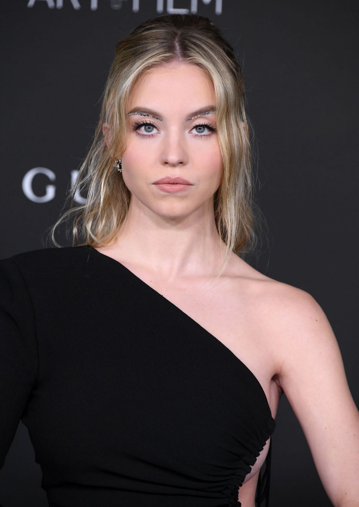 SYDNEY SWEENEY at 10th Annual LACMA ART+FILM GALA in Los Angeles 11/06/2021 — frame 27/28 (1200×1695)