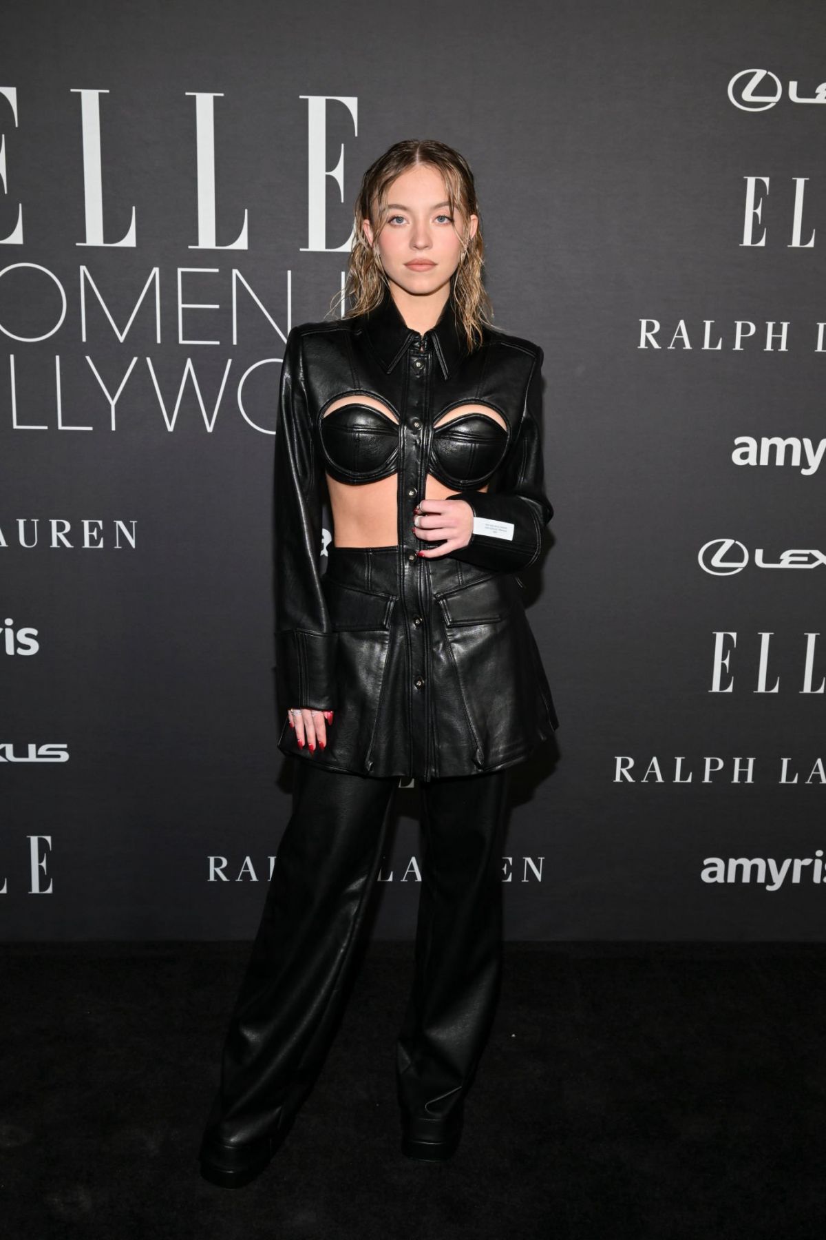SYDNEY SWEENEY at 29th Annual Elle Women in Hollywood Celebration in Los Angeles 10/17/2022 (1200×1800)