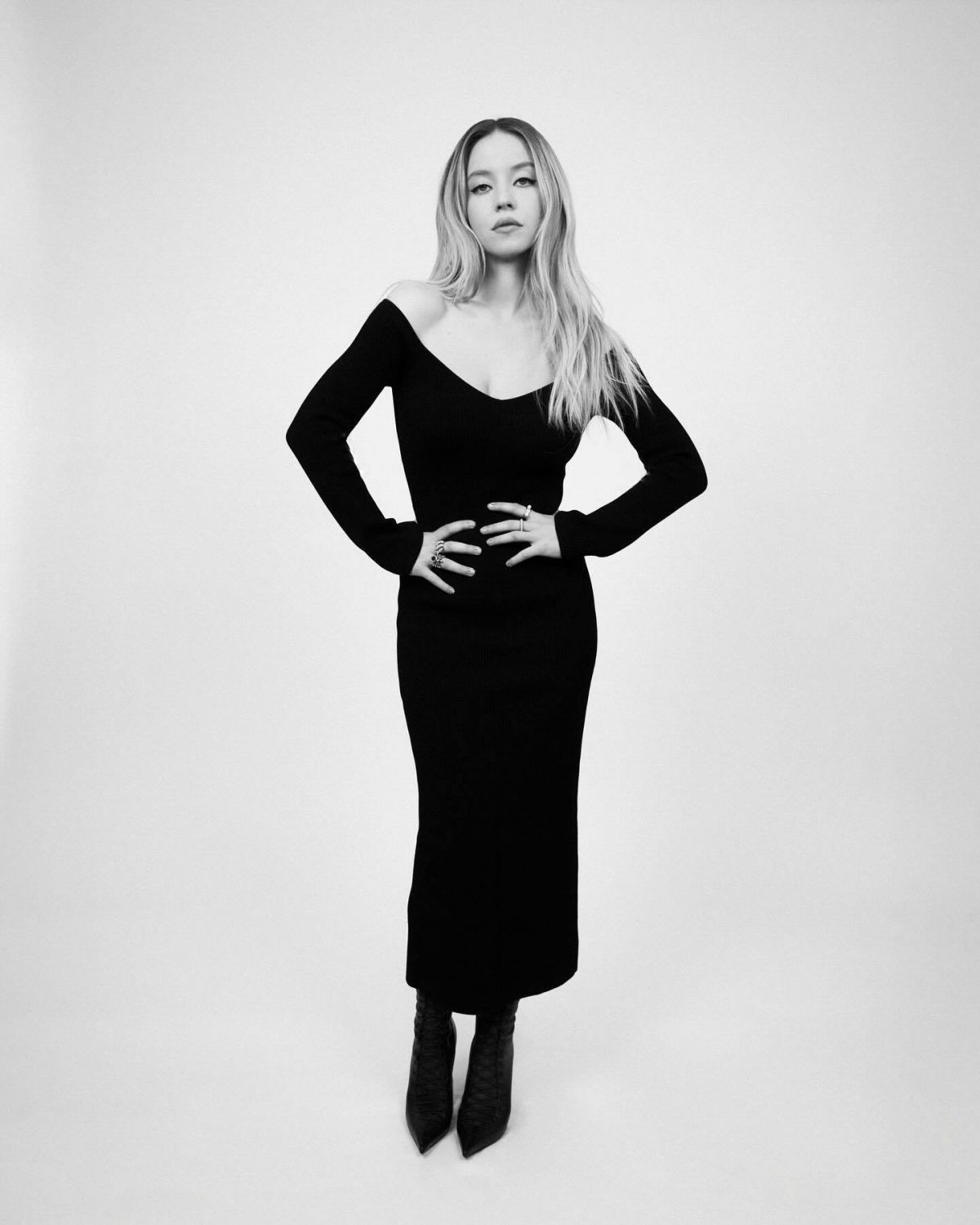 SYDNEY SWEENEY at a Photoshoot 02/14/2024 (1200×1499)