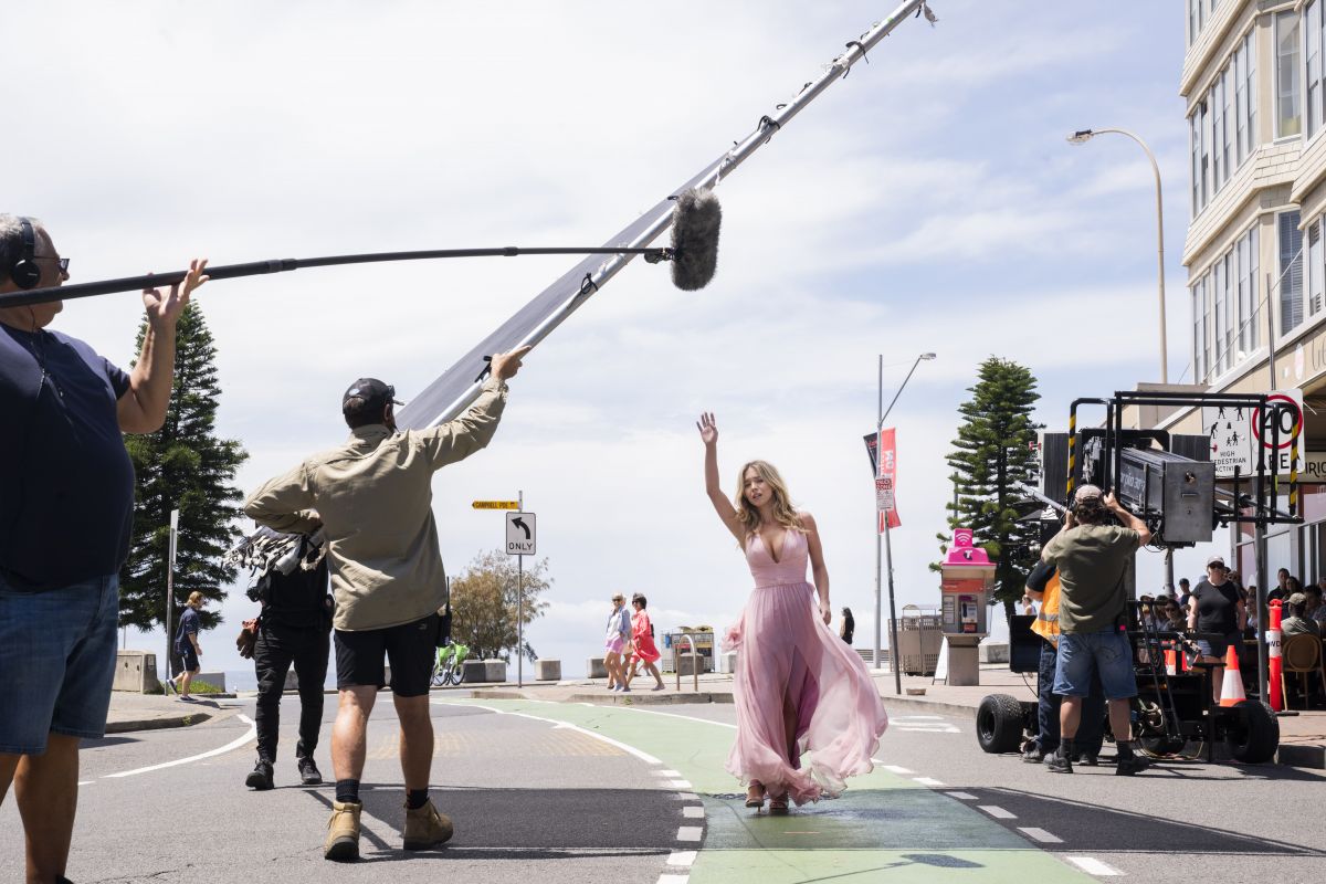Sydney Sweeney (1200×800)