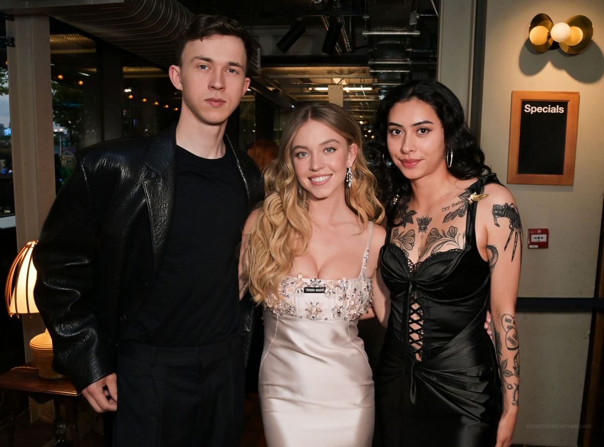 SYDNEY SWEENEY at Echo Valley Premiere Post Celebration in London 06/10/2025 — frame 28/29 (1200×888)