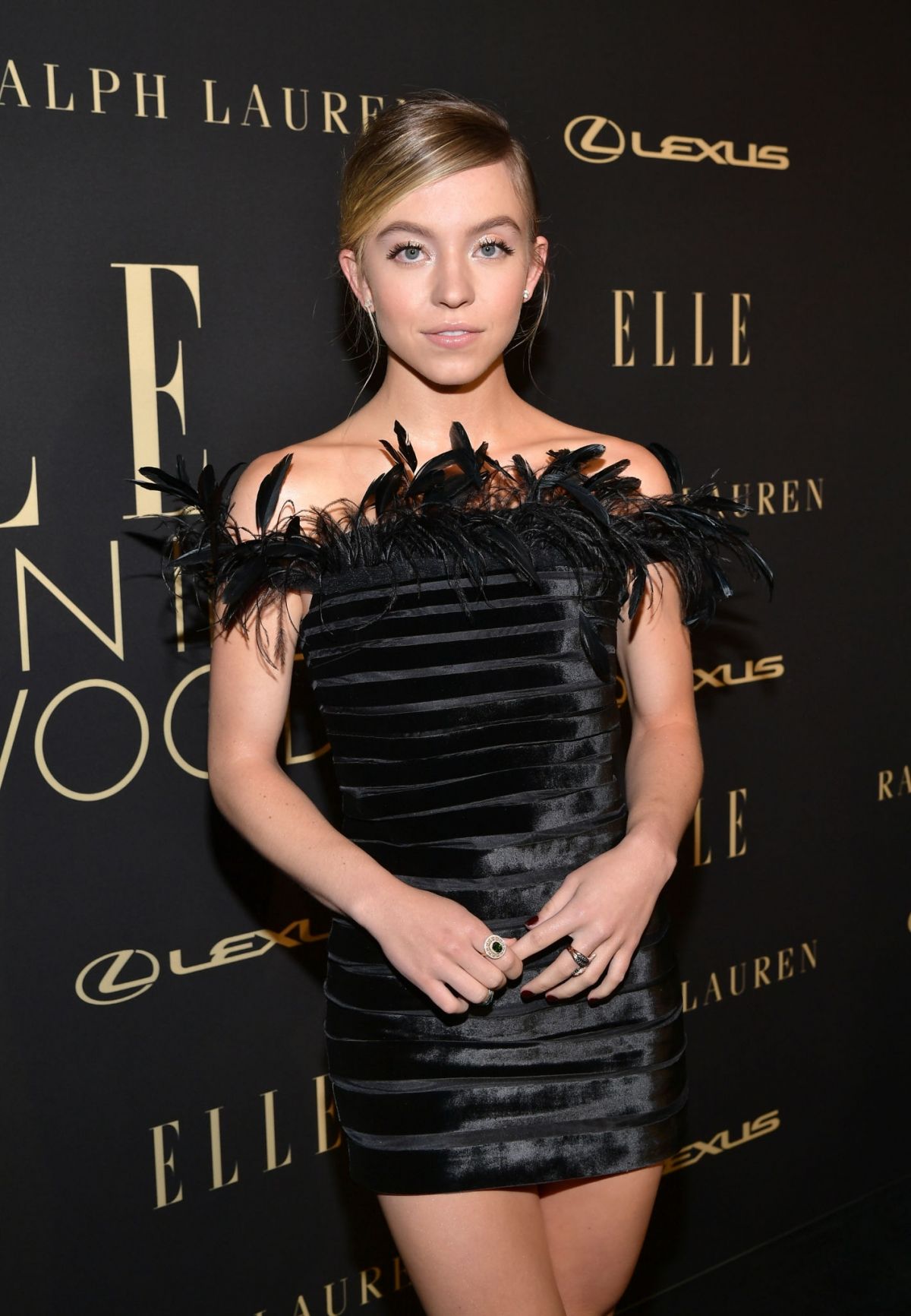 SYDNEY SWEENEY at Elle Women in Hollywood Celebration in Los Angeles 10/14/2019 — frame 12/18 (1200×1732)