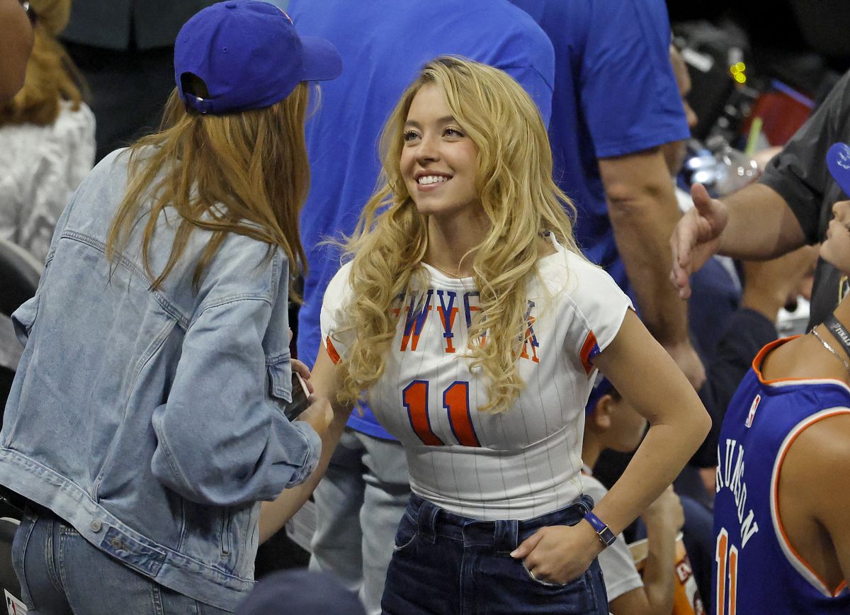 Sydney Sweeney at Game of 2026 Nba Finals at Fro (1200×868)