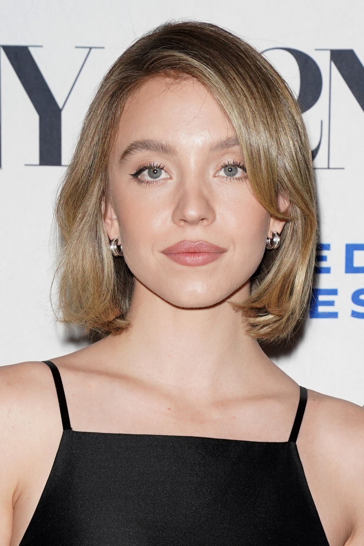 SYDNEY SWEENEY at Immaculate Sydney Sweeney in Conversation in New York 03/20/2024 (1200×1800)
