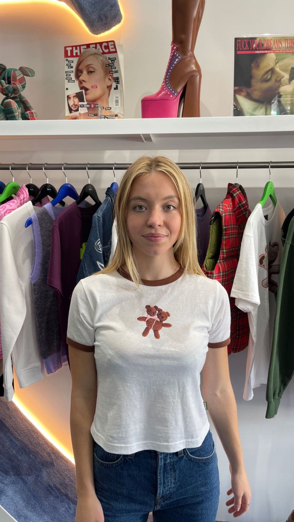 Sydney Sweeney (1200×2133)