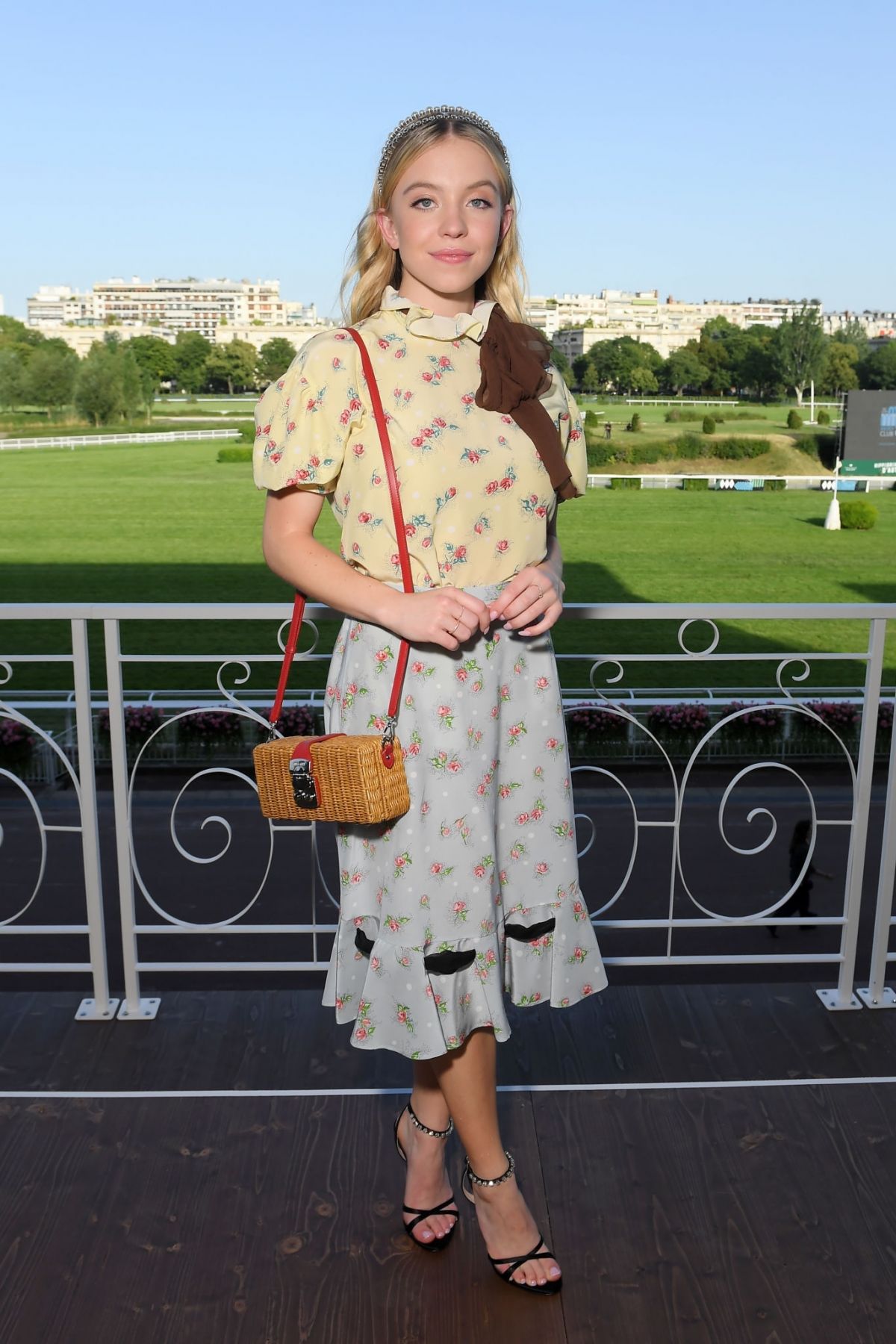 SYDNEY SWEENEY at Miu Miu Club Event in Paris 06/29/2019 — frame 7/11 (1200×1800)
