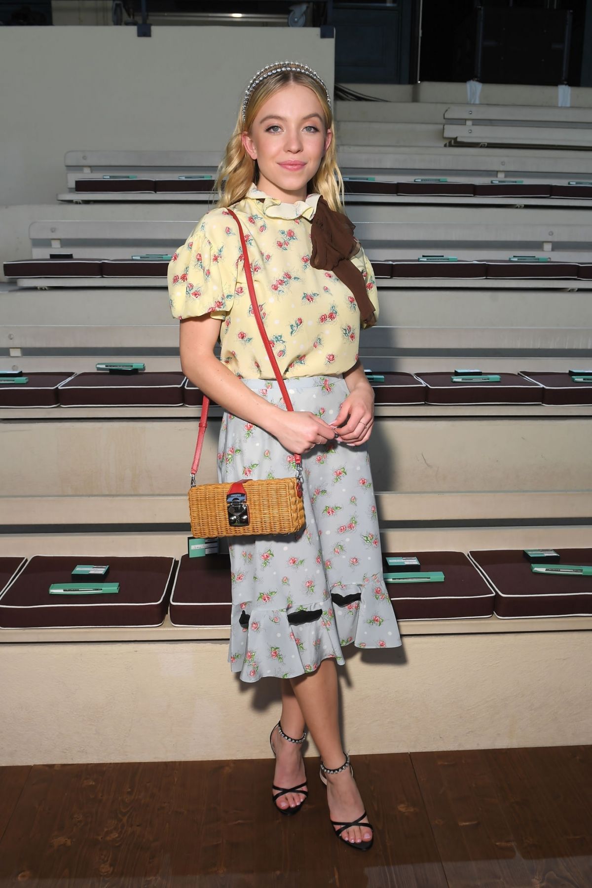 SYDNEY SWEENEY at Miu Miu Club Event in Paris 06/29/2019 — frame 6/11 (1200×1800)