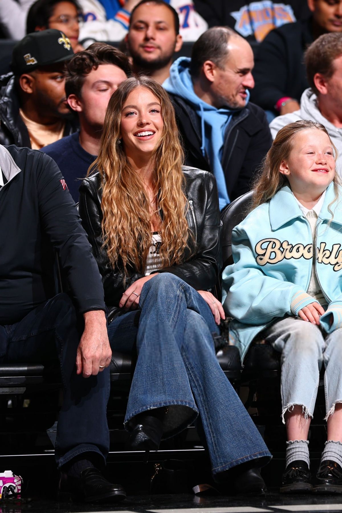 SYDNEY SWEENEY at New York Knicks vs Brooklyn Nets Game at Barclays Center in Brooklyn 01/21/2025 (1200×1800)