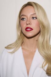 Sydney Sweeney (171×256)