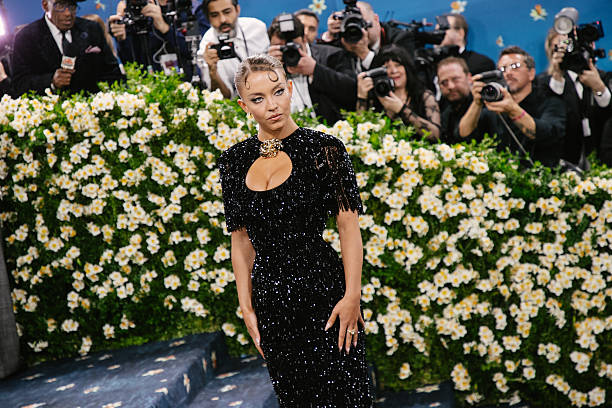 Sydney Sweeney at The 2025 Met Gala Celebrating "Superfine: Tailoring Black Style" held at The Metropolitan Museum of Art on May 05, 2025 in New York, New York — frame 38/73 (612×408)