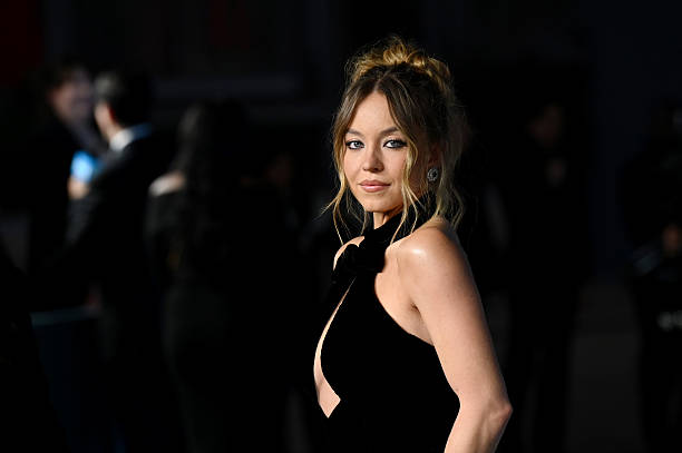 Sydney Sweeney at the Fifth Annual Academy Museum Gala held at the Academy Museum of Motion Pictures on October 18, 2025 in Los Angeles, California — frame 7/12 (612×407)
