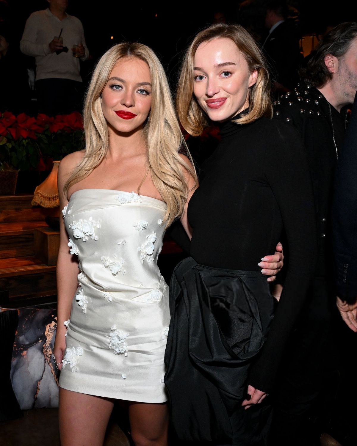 SYDNEY SWEENEY at The Housemaid Premiere After-Party in Los Angeles 12/15/2025 — frame 111/117 (1200×1500)