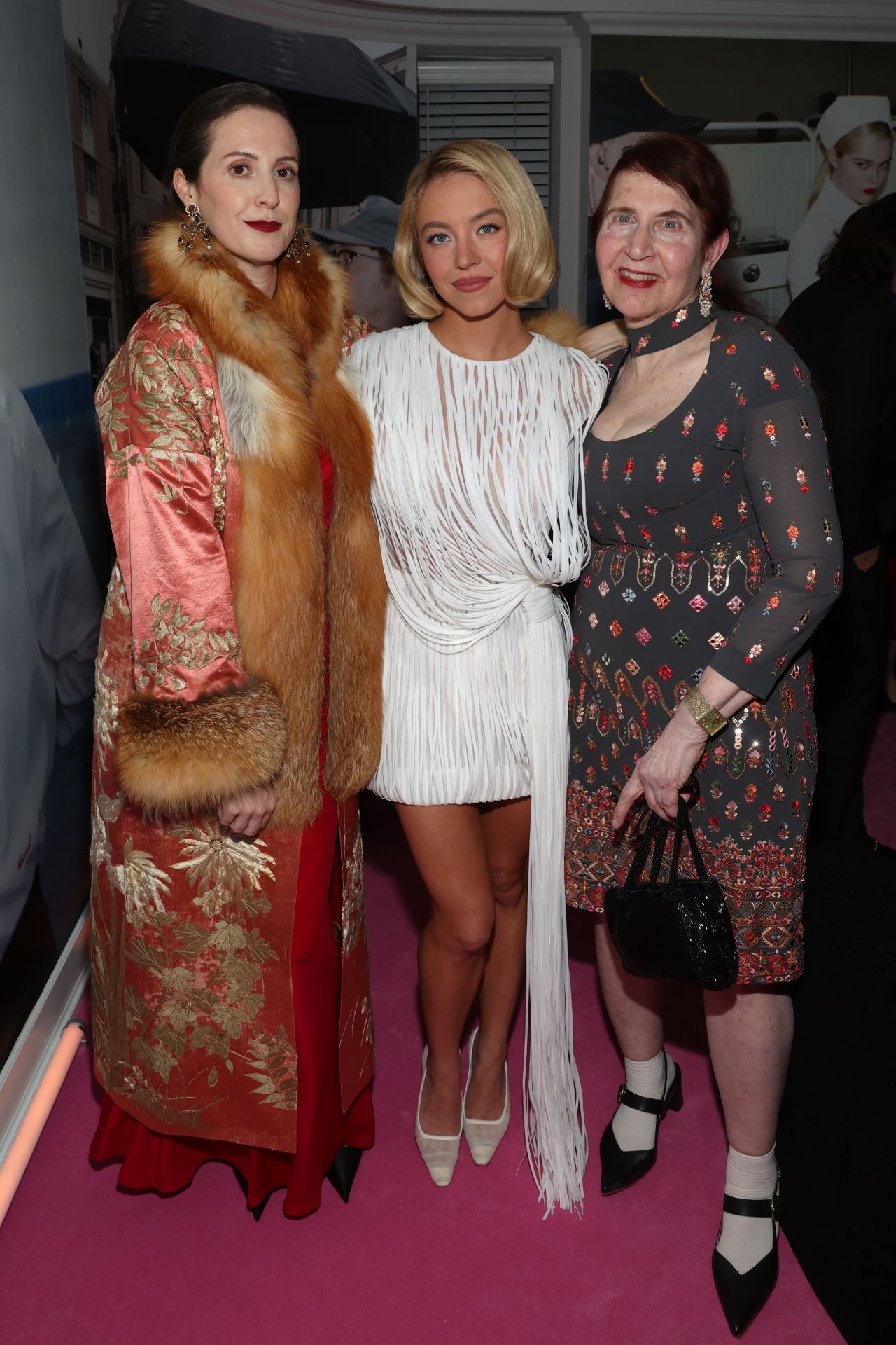 Sydney Sweeney at W Magazine Party in Los Angeles January 2026 — frame 14/36 (1280×1920)