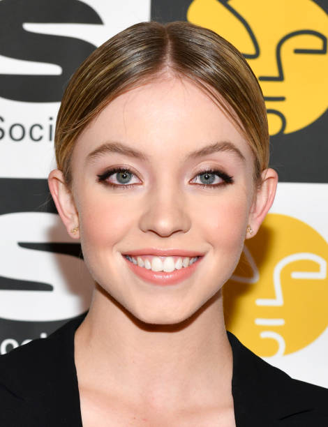 Sydney Sweeney attends 17th Annual VES Awards at The Beverly Hilton Hotel on February 05, 2019 in Beverly Hills, California.