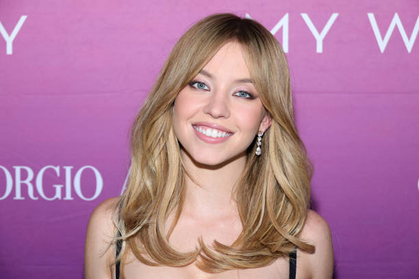 Sydney Sweeney attends as Armani Beauty celebrates the launch of the My Way Refillable Parfum with Sydney Sweeney on April 28, 2023 in New York City — frame 10/44 (612×408)