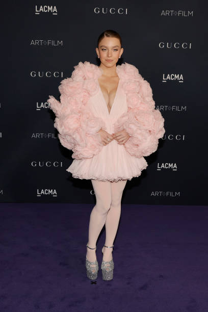 Sydney Sweeney attends the 11th Annual LACMA Art + Film Gala at Los Angeles County Museum of Art on November 05, 2022 in Los Angeles, California — frame 19/28 (408×612)