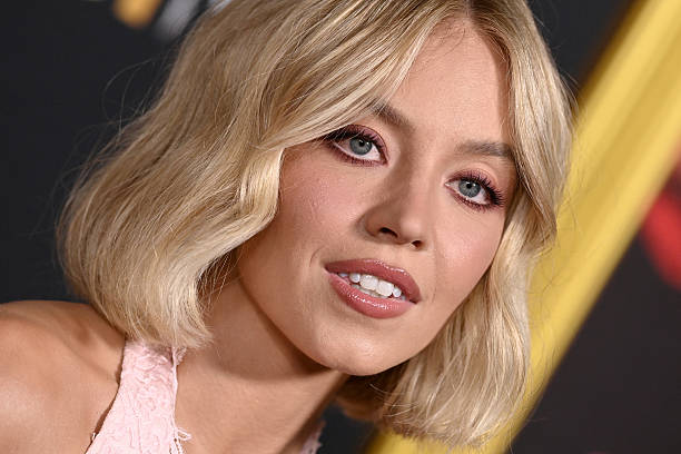 Sydney Sweeney attends the 2025 AFI FEST - "Christy" Premiere at TCL Chinese Theater on October 25, 2025 in Hollywood, California — frame 155/191 (612×408)