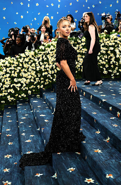 Sydney Sweeney (402×612)