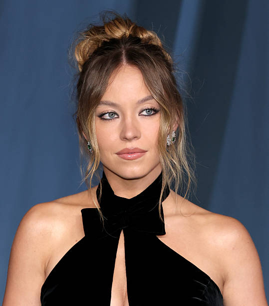 Sydney Sweeney attends the 5th Annual Academy Museum Gala at the Academy Museum of Motion Pictures on October 18, 2025 in Los Angeles, California — frame 7/45 (539×612)