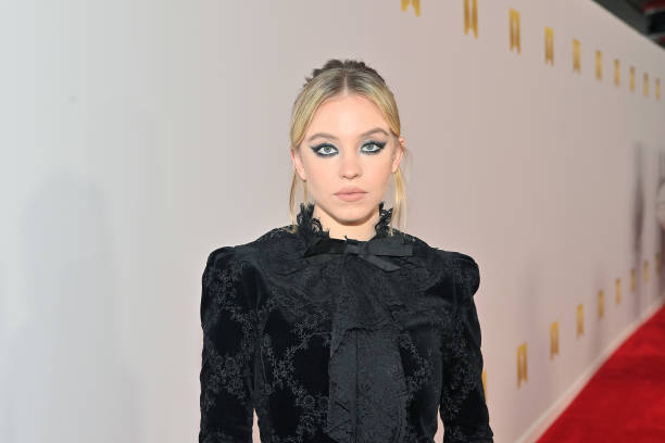 Sydney Sweeney attends the Academy Museum of Motion Pictures and Vanity Fair Premiere party at Academy Museum of Motion Pictures on September 29, 2021 in Los Angeles, California (612×408)