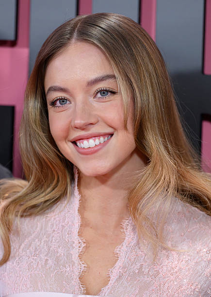 Sydney Sweeney (435×612)