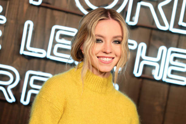 Sydney Sweeney attends the launch of Tom Ford's Ombré Leather Parfum on December 02, 2021 in West Hollywood, California (612×408)