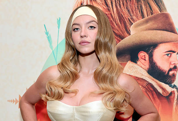 Sydney Sweeney attends the Los Angeles Special Screening of "Americana" at Desert 5 Spot on August 03, 2025 in Los Angeles, California — frame 17/21 (612×418)