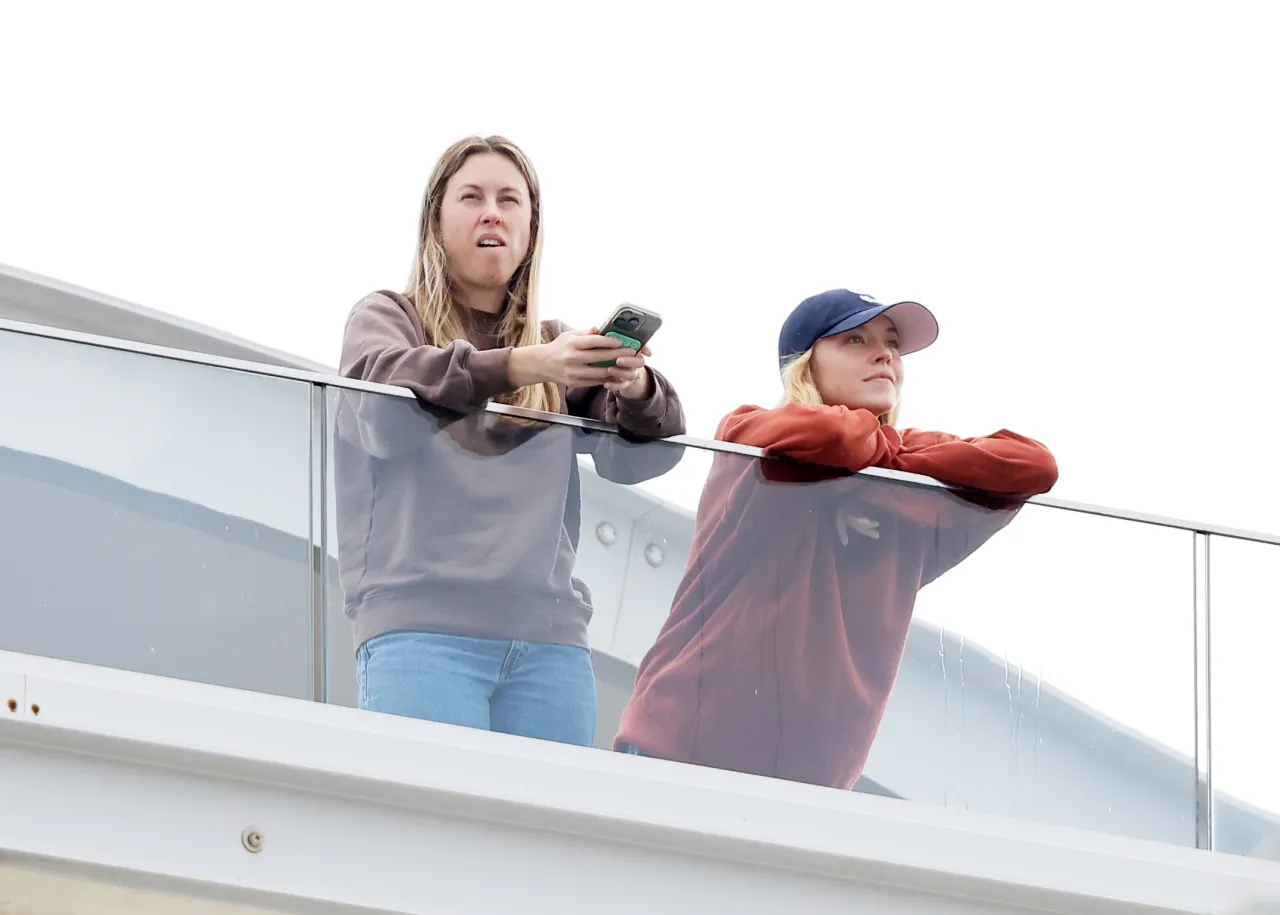 Sydney Sweeney Balcony Look in Bondi May 2026