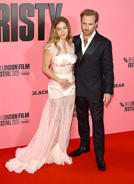 Sydney Sweeney, Ben Foster at the "Christy" Headline Gala - The 69th BFI London Film Festival held at The Royal Festival Hall on October 17, 2025 in London, England — frame 3/57 (447×612)