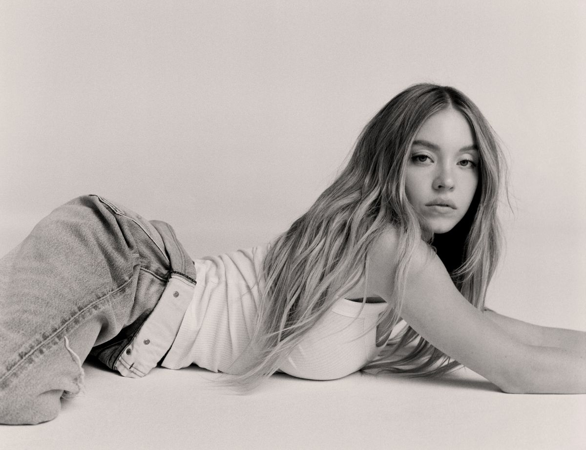 SYDNEY SWEENEY for American Eagle Campaign Fall 2025, August 2025 (1200×921)