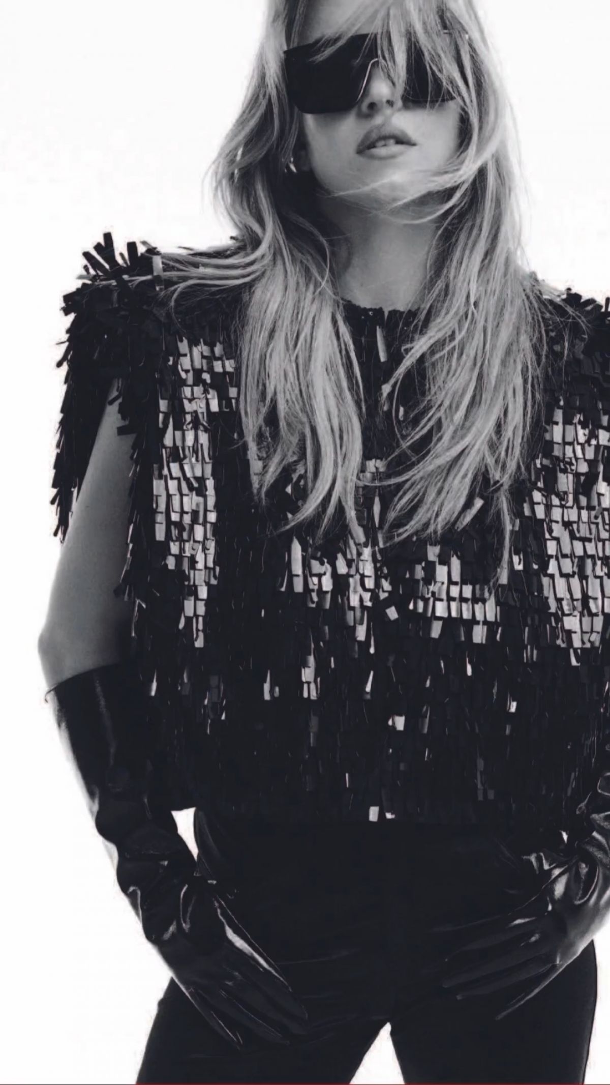 Sydney Sweeney (1200×2133)