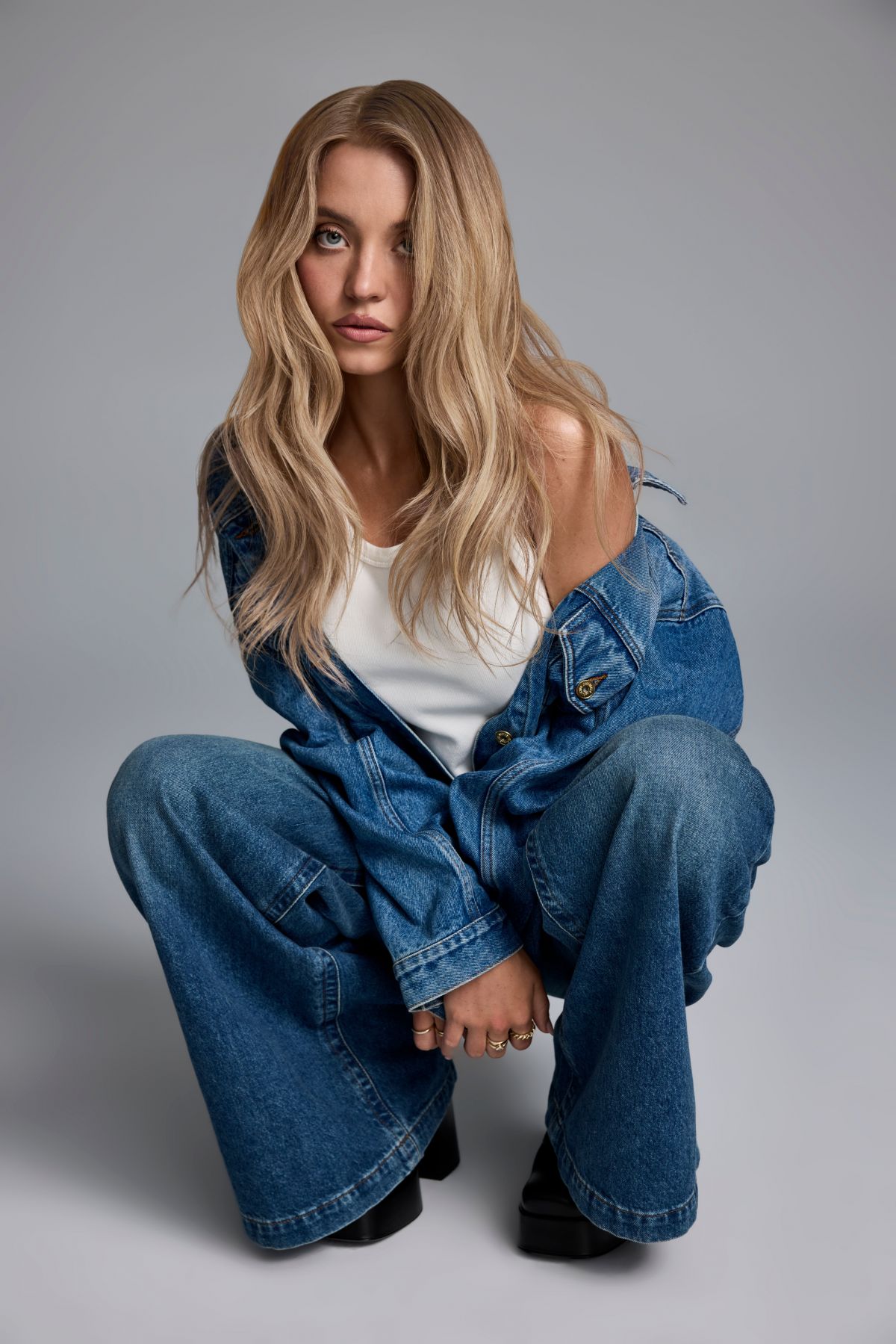 SYDNEY SWEENEY for Kerastase Campaign, May 2025 (1200×1799)