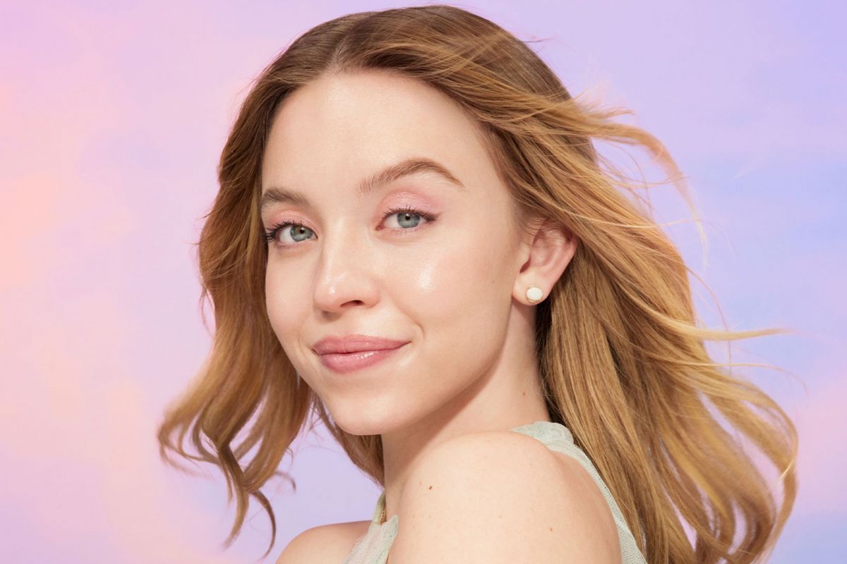 Sydney Sweeney (1200×800)