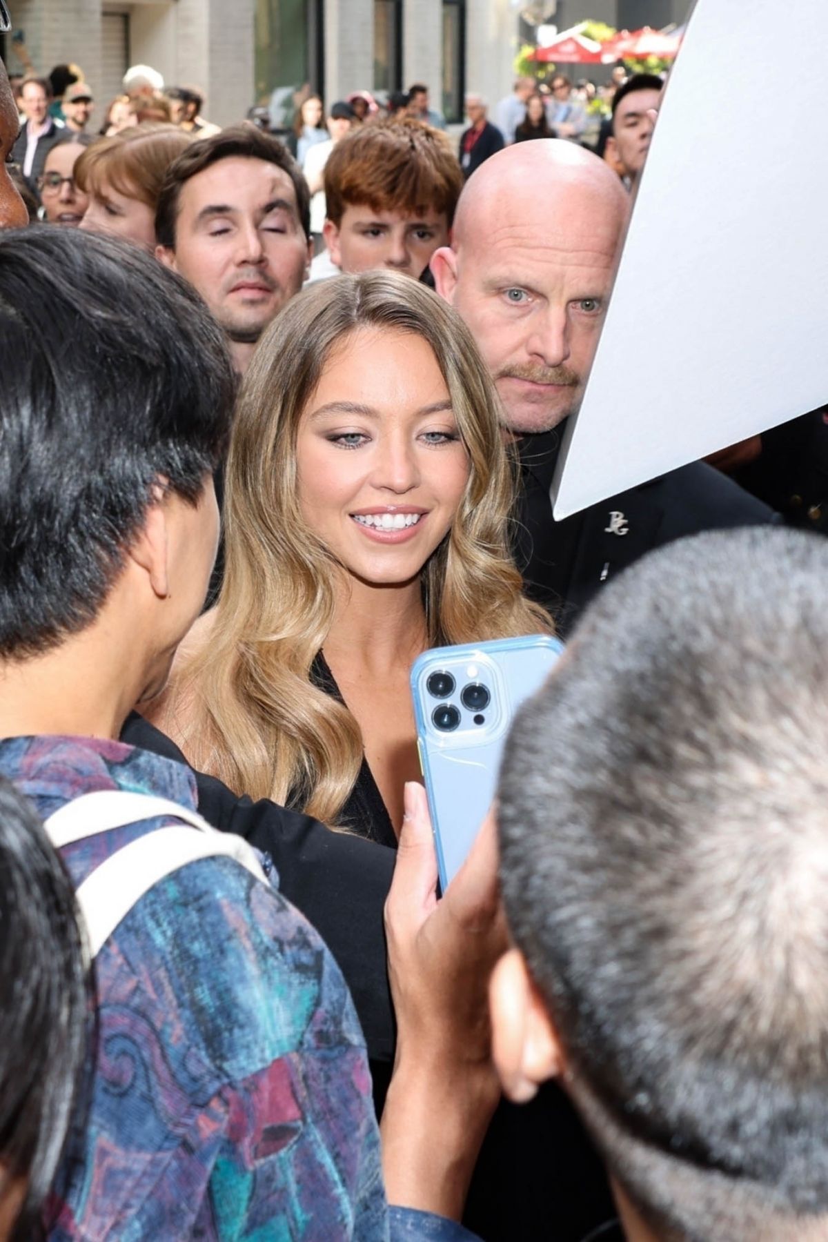 SYDNEY SWEENEY Heading to Christy Premiere Party at Toronto International Film Festival 09/05/2025 — frame 85/92 (1200×1800)