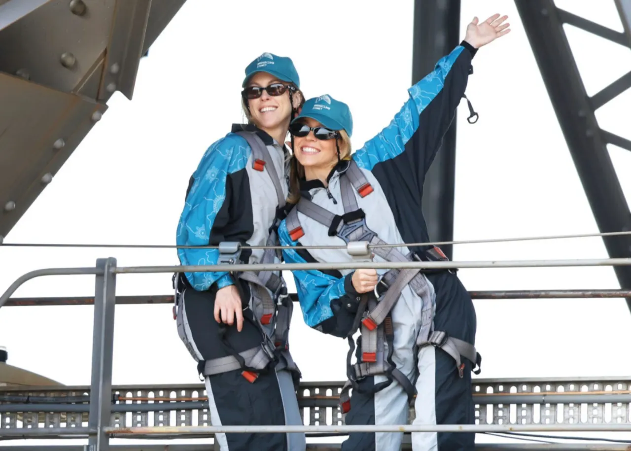 Sydney Sweeney in Bridgeclimb Suit Sydney May 2026 (1280×915)