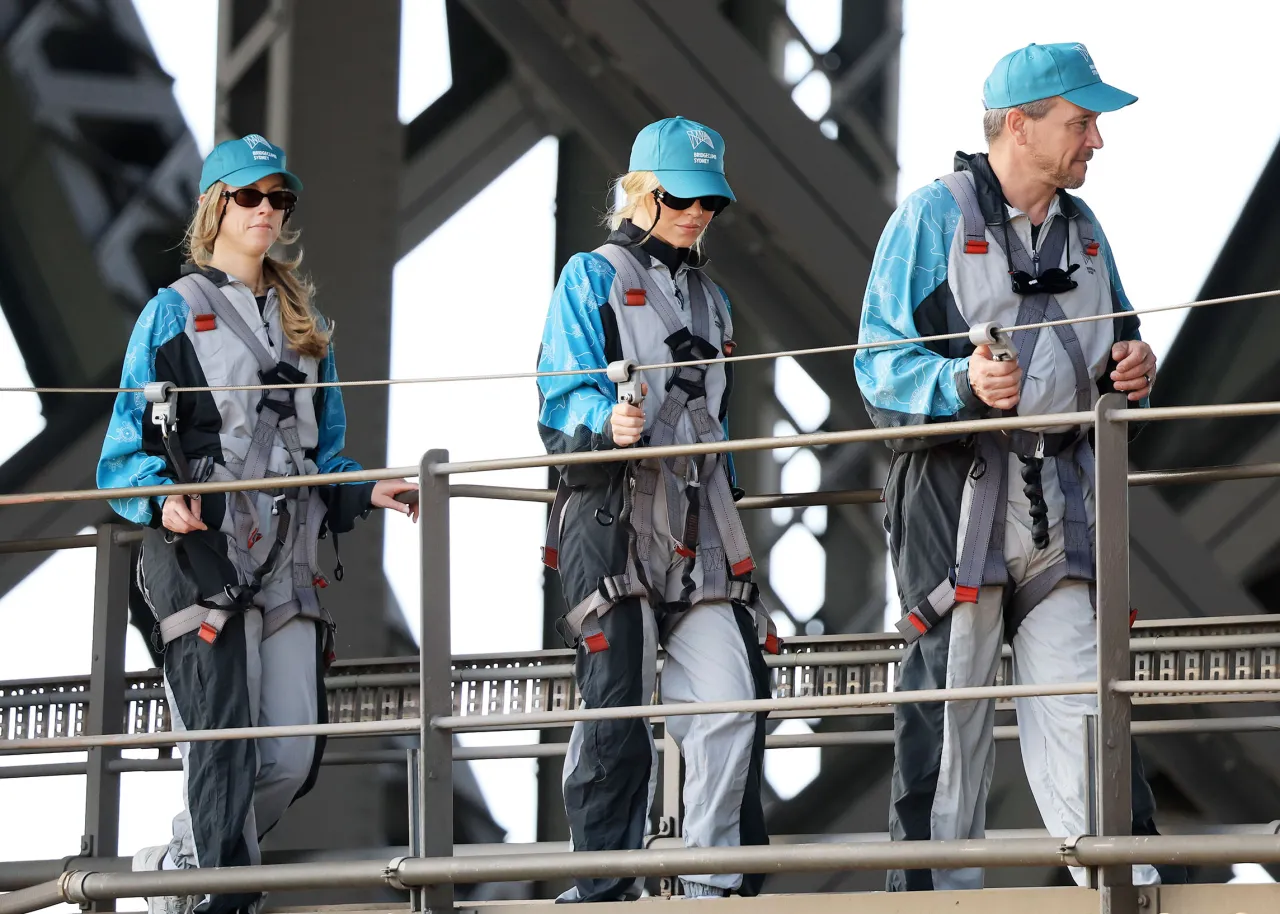 Sydney Sweeney in Bridgeclimb Suit Sydney May 2026 (1280×914)